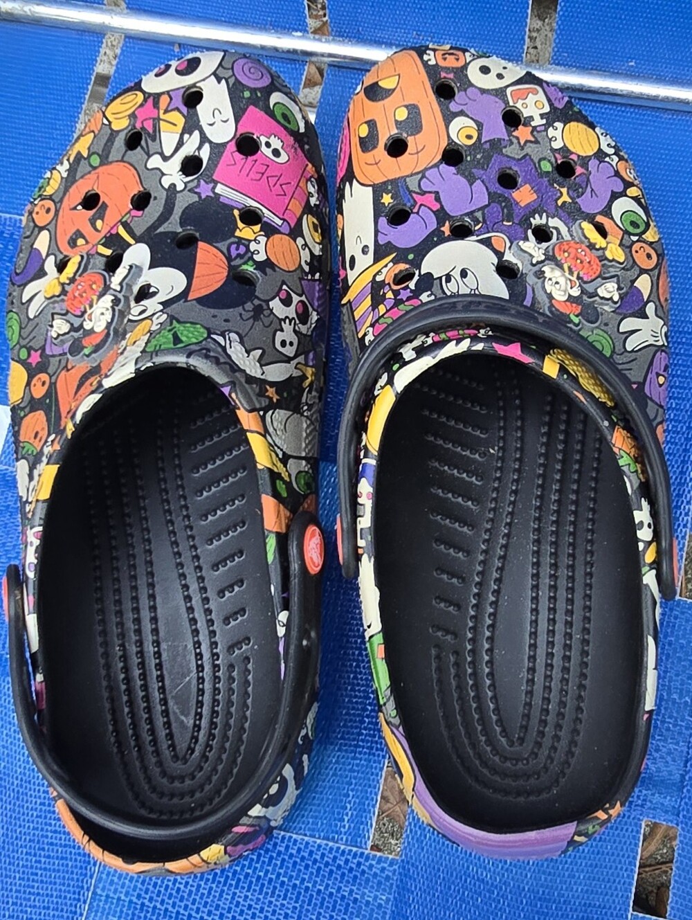 Mickey Halloween Print Clog Shoes - Black/Multicolor Mens 11 Womens 10